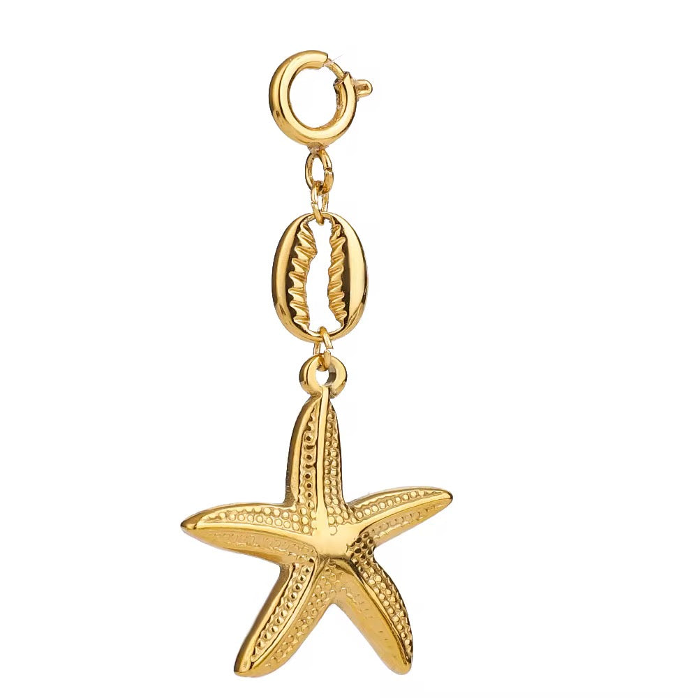 Bikini charms star